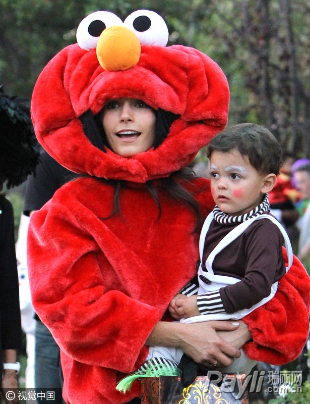 美国万圣节萌娃,万圣萌娃齐捣蛋