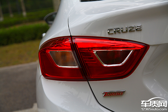 16款科鲁兹1.4t领锋,12款1.8自动雪佛兰科鲁兹试驾