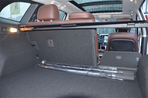 试驾2011雷诺科雷傲,东风雷诺科雷傲2018款试驾四驱