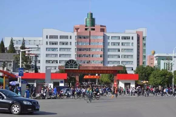 2022全国考上清华北大最多的省份,2017考入清华北大最多的高中