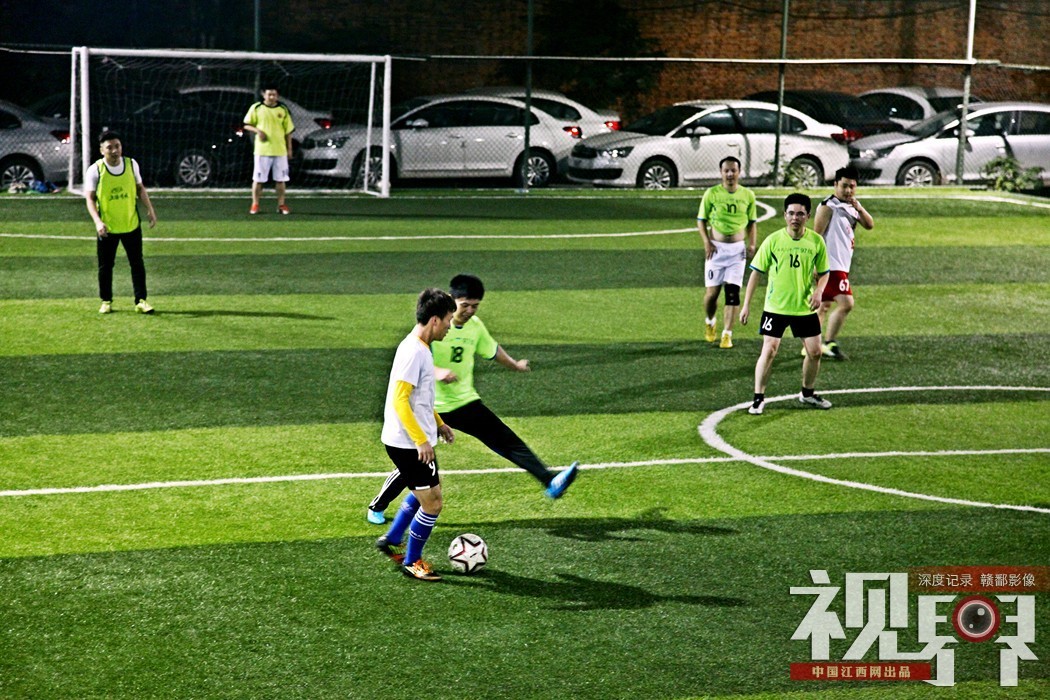 视界南昌踢球者，草根的梦，中国足球还有戏？