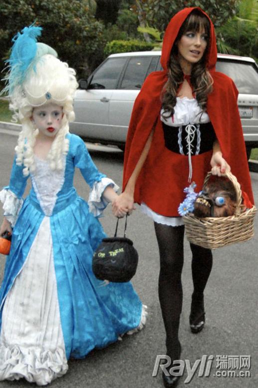 美国万圣节萌娃,万圣萌娃齐捣蛋