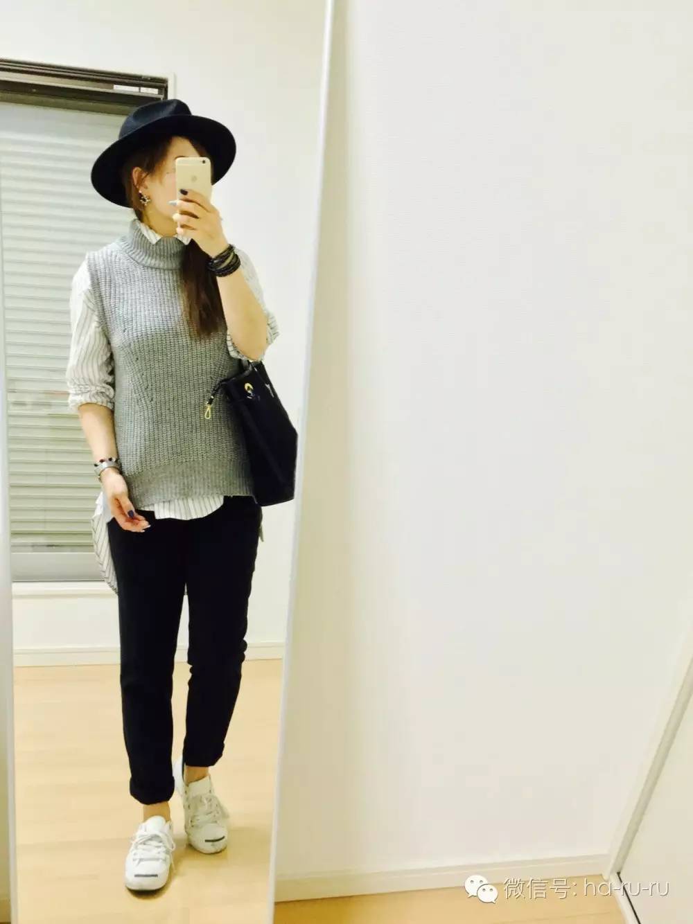 mcm的包包应该怎么搭配,mcm包包穿搭