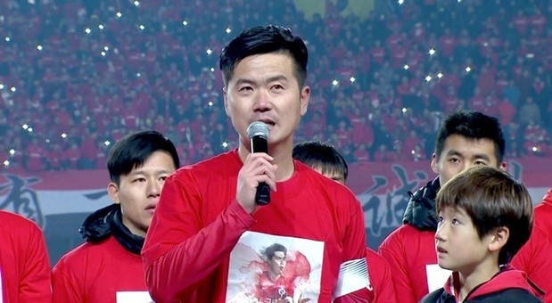 见证谢幕之战！肇俊哲退役催泪全场