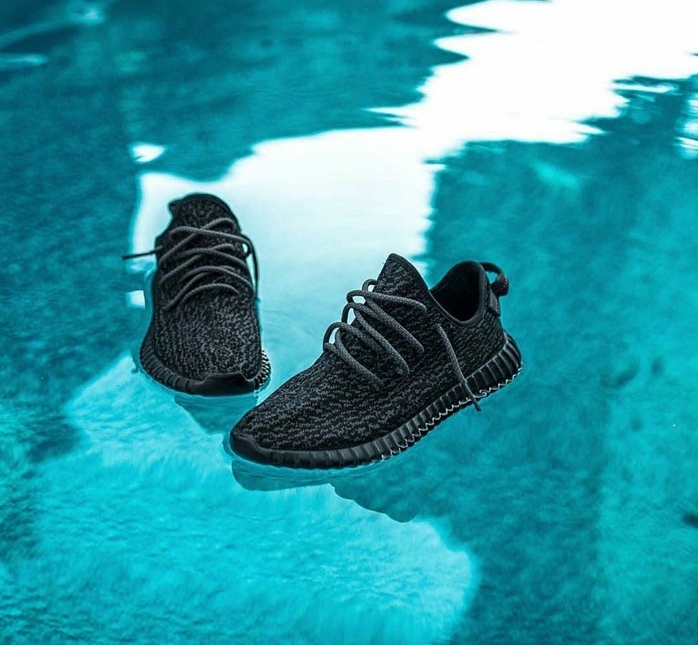 lv新出的鞋搭配裤子,lv新出的绿胶鞋