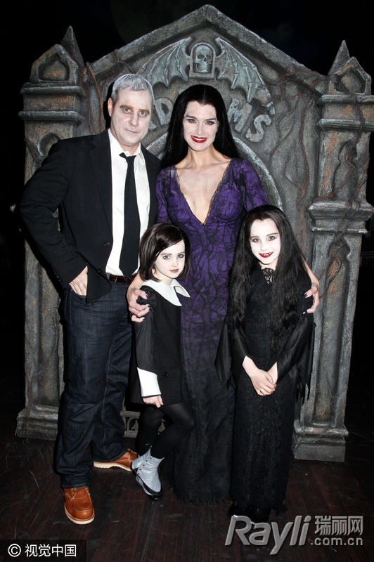 美国万圣节萌娃,万圣萌娃齐捣蛋