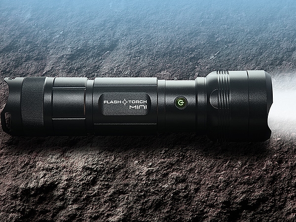 强光手电远射还是泛光实用,自制3000流明强光手电