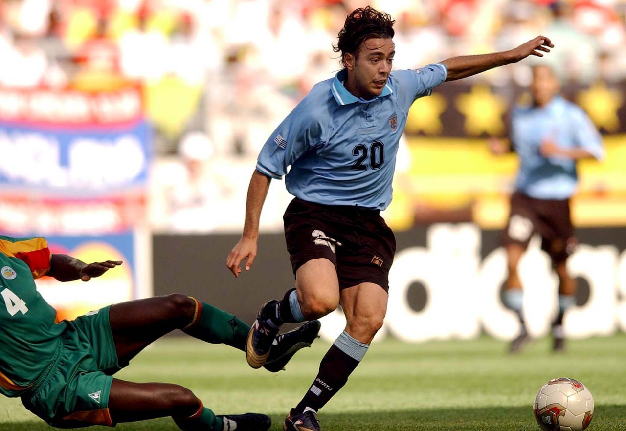 中拉沟通|“中国男孩”雷科巴带着沙滩足球来了