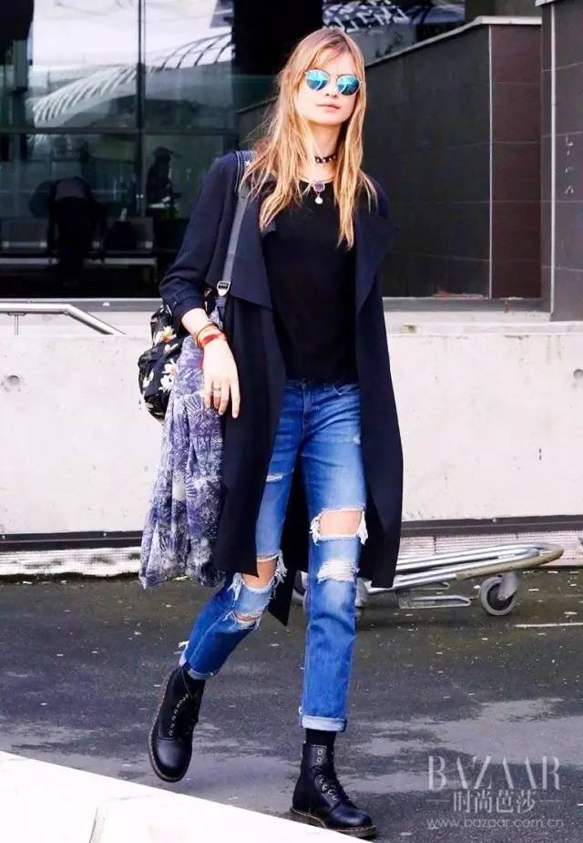 衣服都破了真的很烦恼,衣服都破了还继续穿怎么办