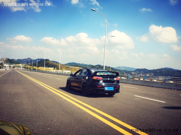 2011款三菱翼神改装造型图片,三菱翼神自己动手改装内饰教程