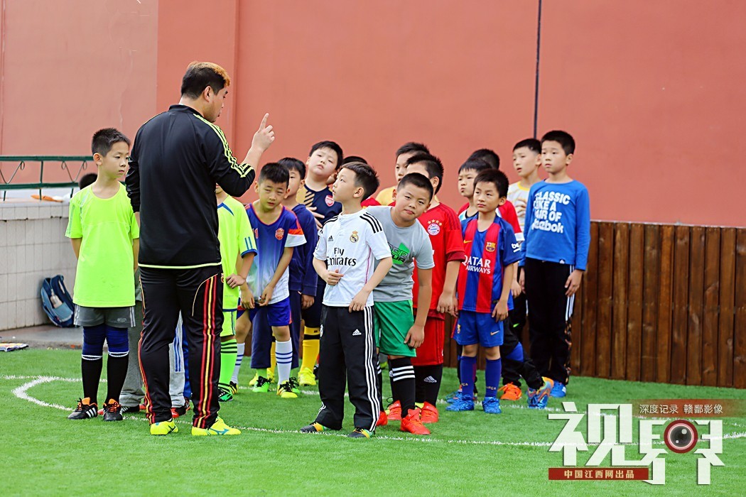 视界南昌踢球者，草根的梦，中国足球还有戏？