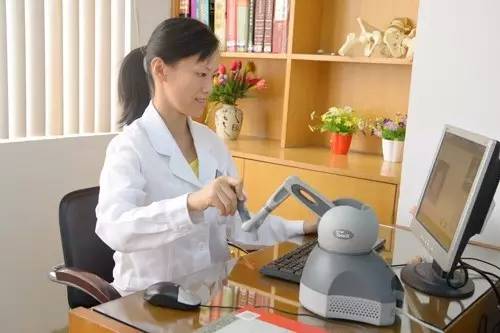 骨质疏松吃钙片的正确时间,吃多了钙片会导致骨质疏松吗