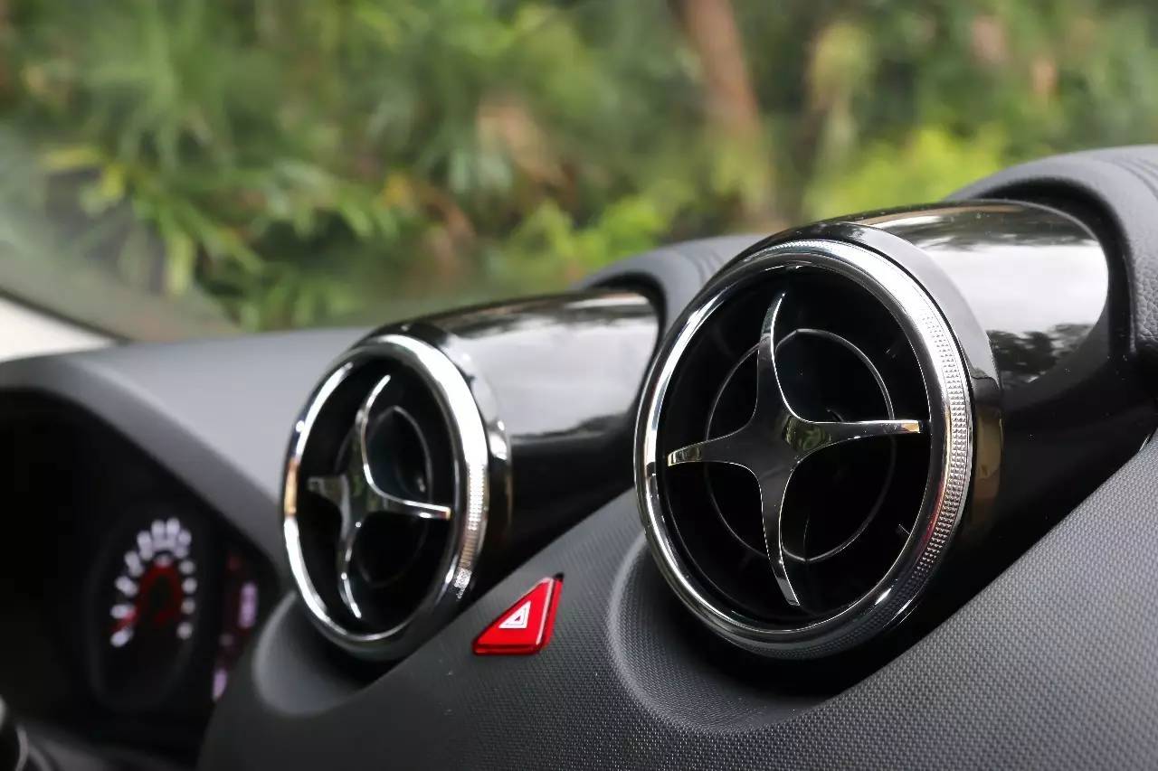 吉利远景x3和东南dx3哪个质量好,东南dx3深度体验