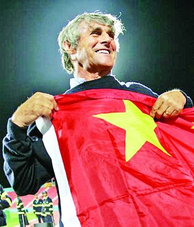 从神奇教练米卢的回忆，看蔡振华撒的弥天大谎