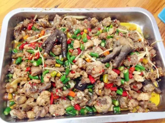 曝光！自贡的这些鸡店，竟然每晚接客接到腿软