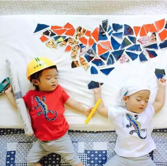 这个日本女人竟然对自己熟睡的孩子做出了这些......