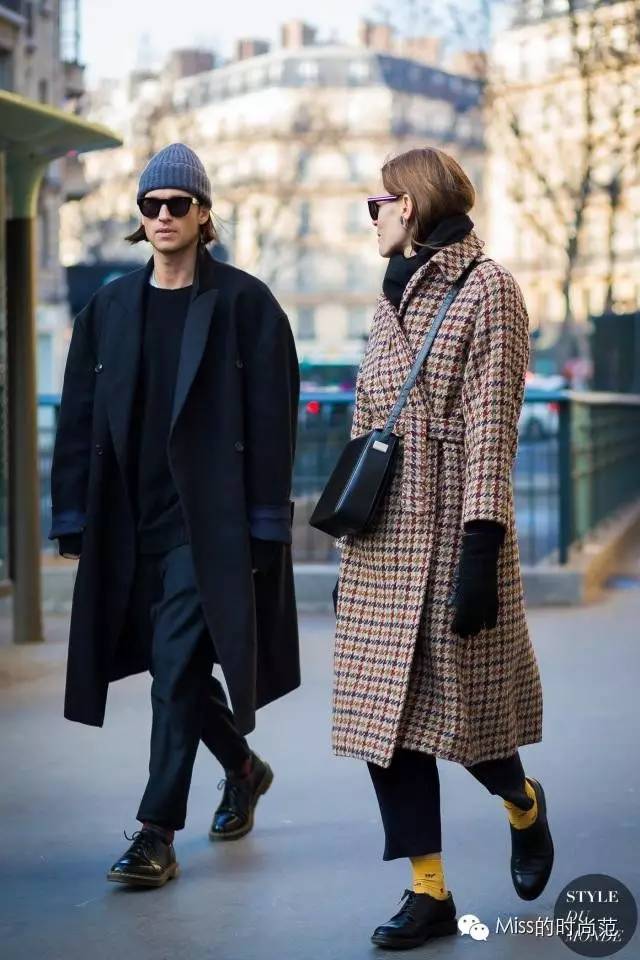 时尚其实是一种另类的聪颖,时尚不是一种形式