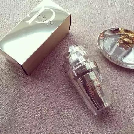 秋冬护肤推荐这个精华你值得拥有,含有肌底精华的护肤品