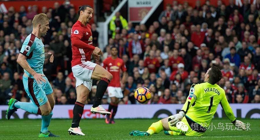 曼联三次离谱传中,曼联神奇换人3分钟破门