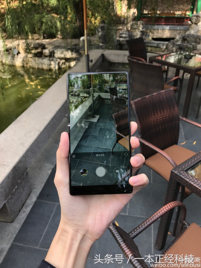 雷军介绍mix,雷军教学罗永浩