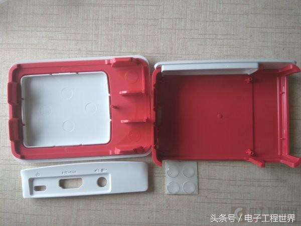 一起玩树莓派3+迟来的Pi3开箱评测