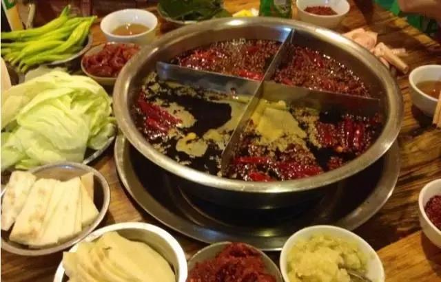 重庆必吃的12家火锅,重庆必吃的10家火锅