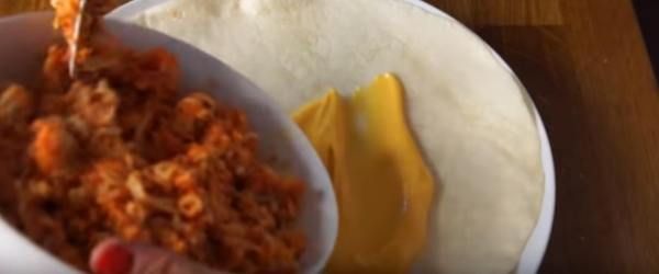 监狱快餐面做法 (监狱的面条怎么吃)