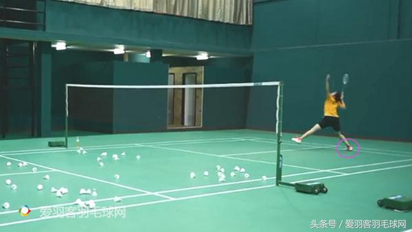 羽毛球技术流打法因达农,羽毛球因达农单打比赛视频