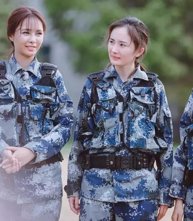 杨幂素颜秒杀沈梦辰 (杨幂沈梦辰卸妆)