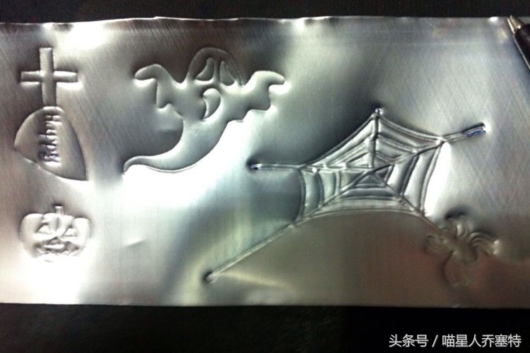 教你如何制作万圣节精彩片段,万圣节易拉罐