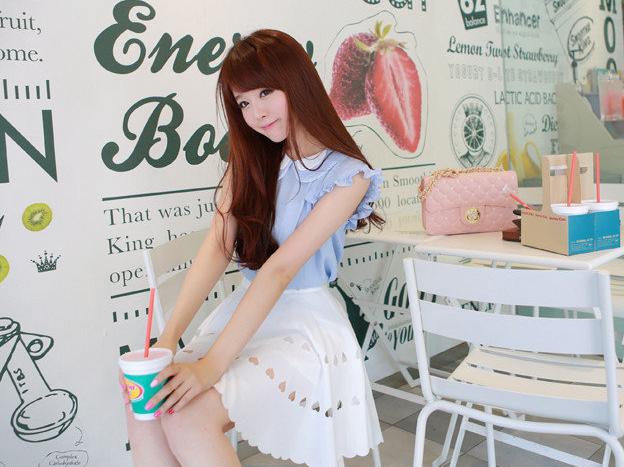 过敏性皮炎面部皮炎是怎么造成的,面部皮炎是什么样的有图片吗