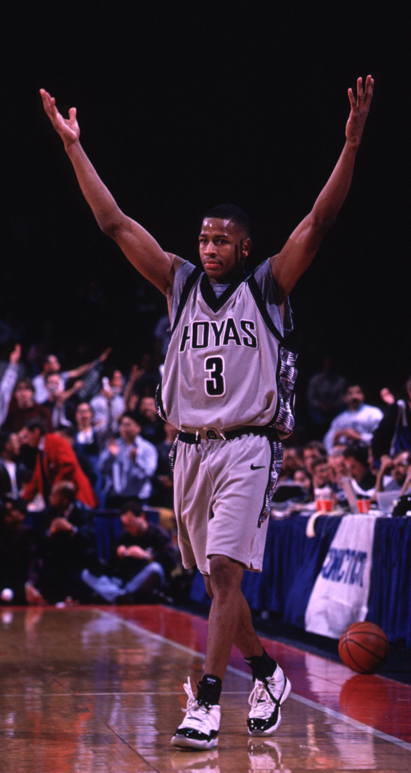 艾弗森全明星球鞋回顾,阿伦艾弗森最新答案