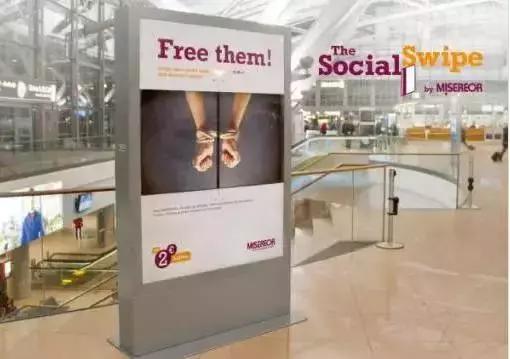 这张能刷卡的海报，给了孩子改变世界的权力