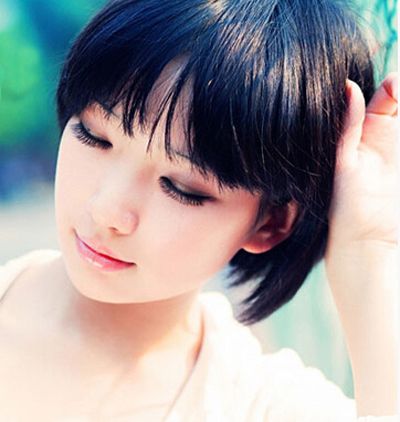 短发头发少搞什么发型好看,适合头发少的短发发型有哪些