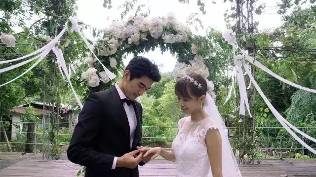 陈奕迅：别人不懂我鬼马背后的深情，你懂就好