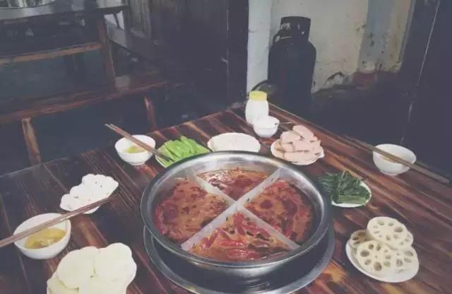 重庆必吃的12家火锅,重庆必吃的10家火锅