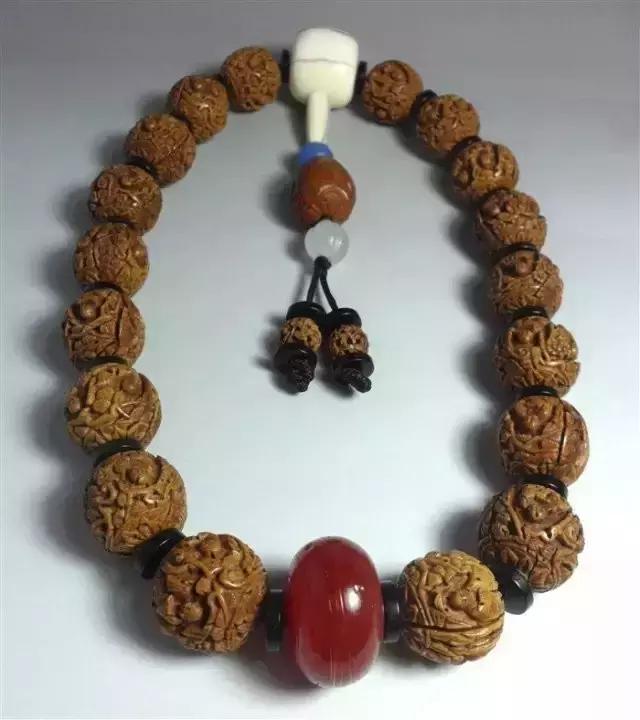 细压发圈的戴法,四圈太松五圈太紧