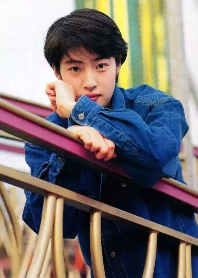 你妈做梦也没想到，你居然会被一个女人掰弯！