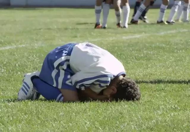 足球体育精神感人瞬间,什么是真正的体育精神作文