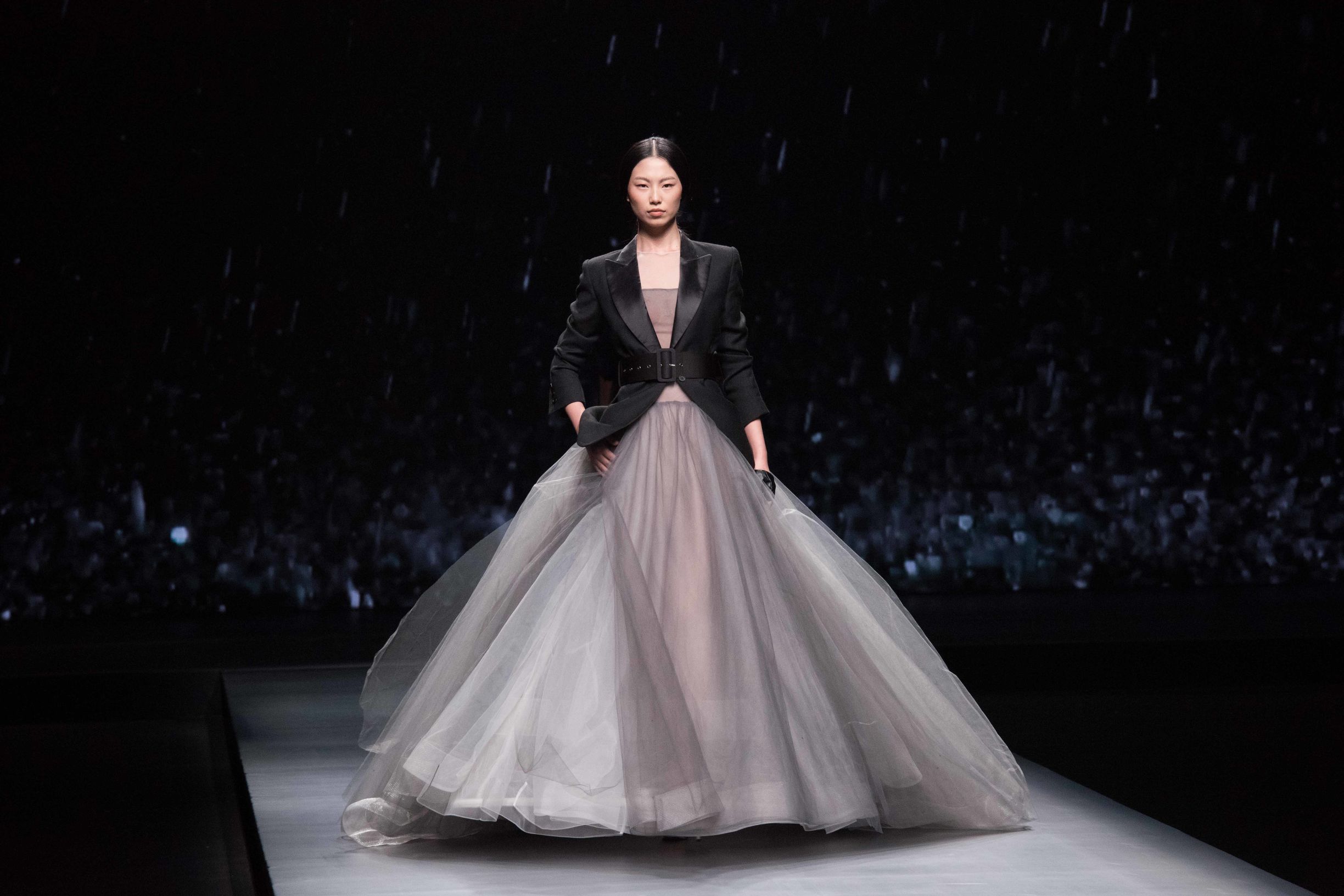 以法式低调典雅织就“微定制”概念品牌AM.IXAM