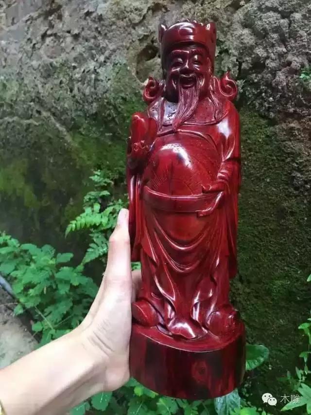 带星星的手串都是什么材质,小叶紫檀带星星是真的吗