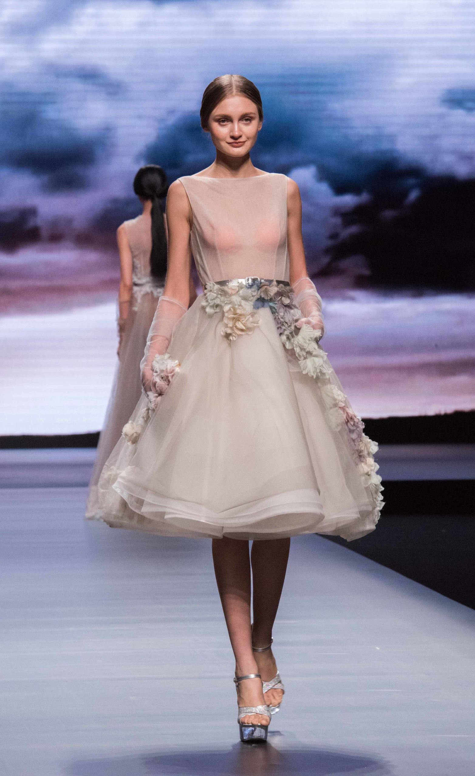 以法式低调典雅织就“微定制”概念品牌AM.IXAM