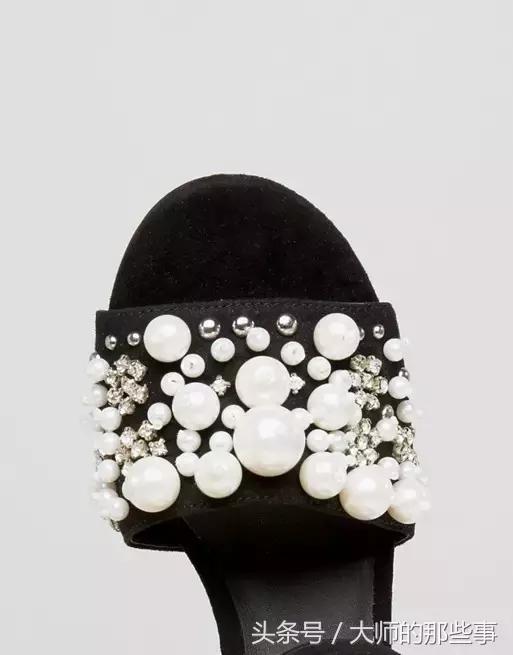 这双鞋成时尚界新宠,明星同款珍珠鞋