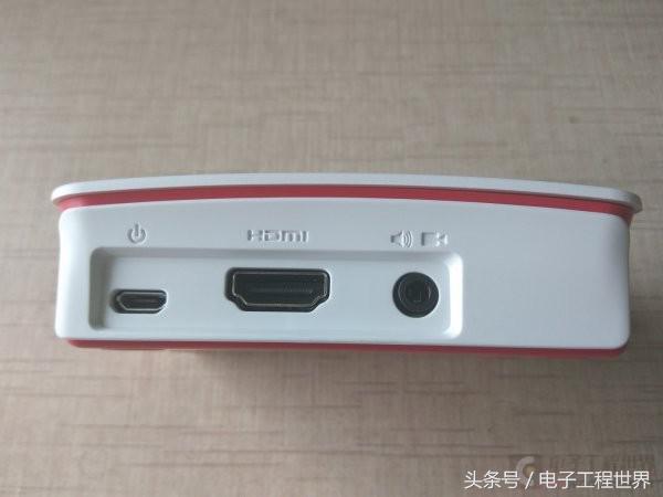 一起玩树莓派3+迟来的Pi3开箱评测