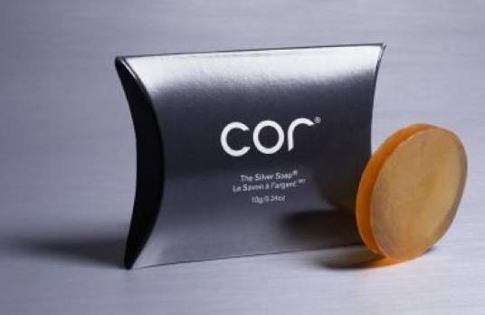 认真清洁皮肤最重要,认真做皮肤管理