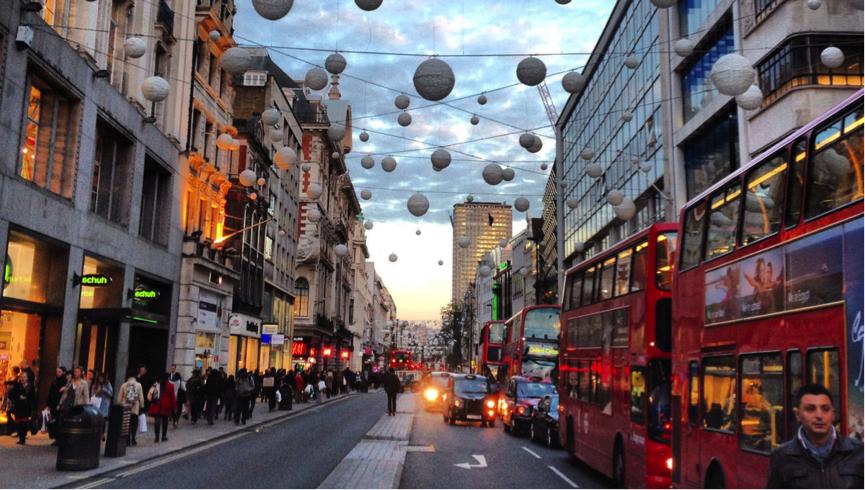 买买买的姿势要美！快看看这张颜值逆天的透明AEBlue卡
