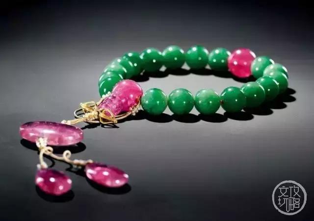 细压发圈的戴法,四圈太松五圈太紧