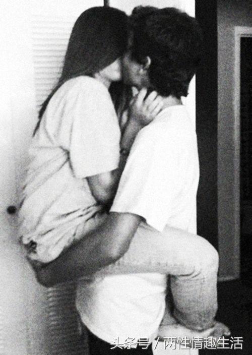 男女朋友奇葩吵架理由,男女朋友总是因为一件事吵架