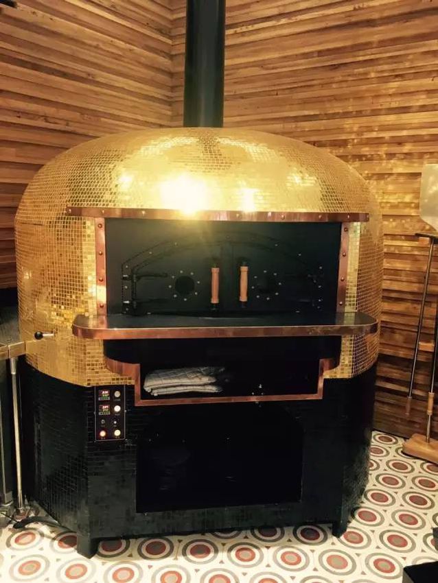 德克士母公司首开新概念披萨店,德克士新品披萨