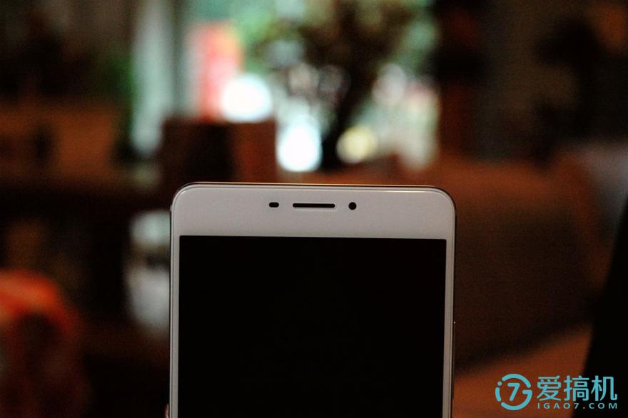 目前最值得入手的魅蓝手机,魅蓝max优缺点